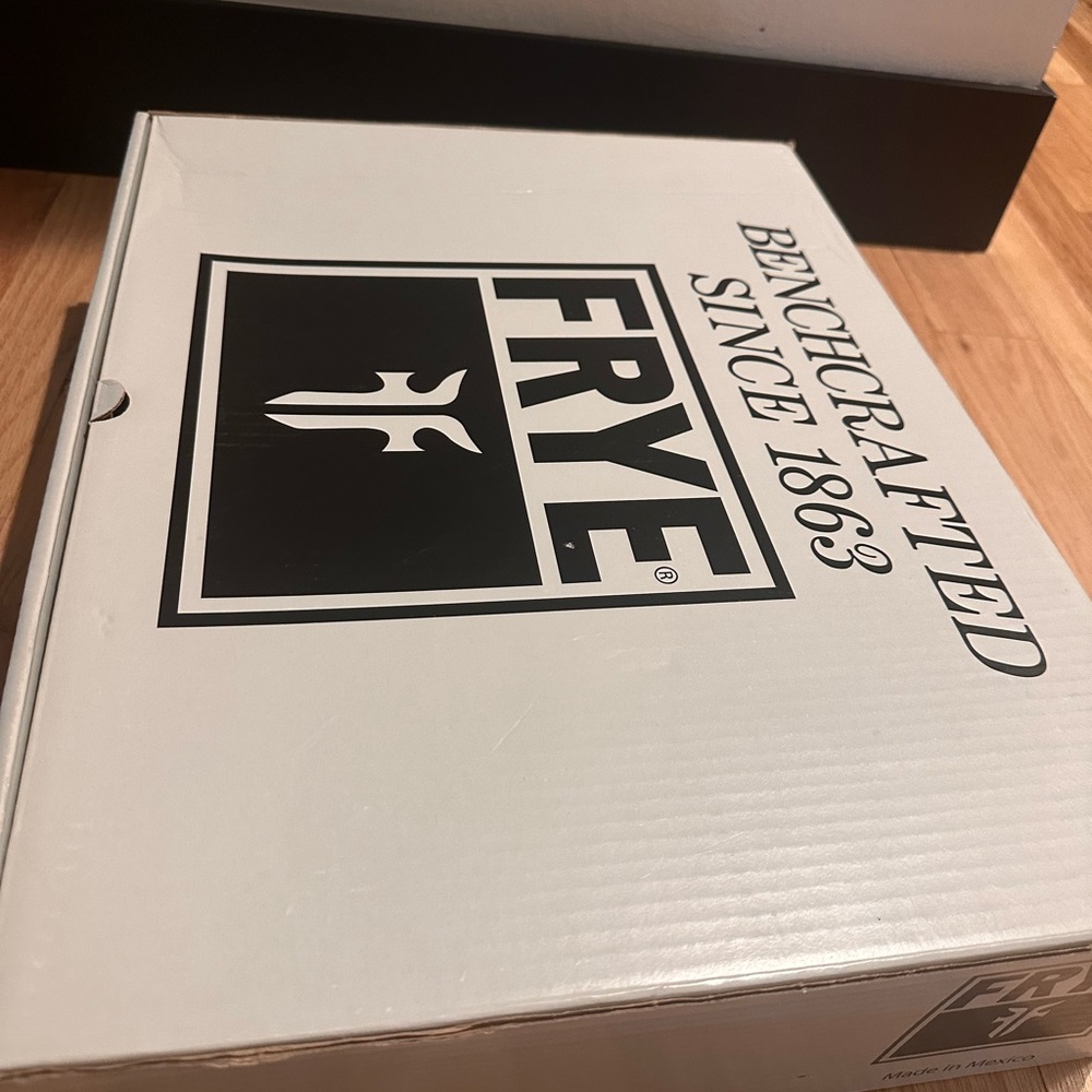 Frye Melissa Button riding boots. Worn 5-6 times. Excellent Condition.